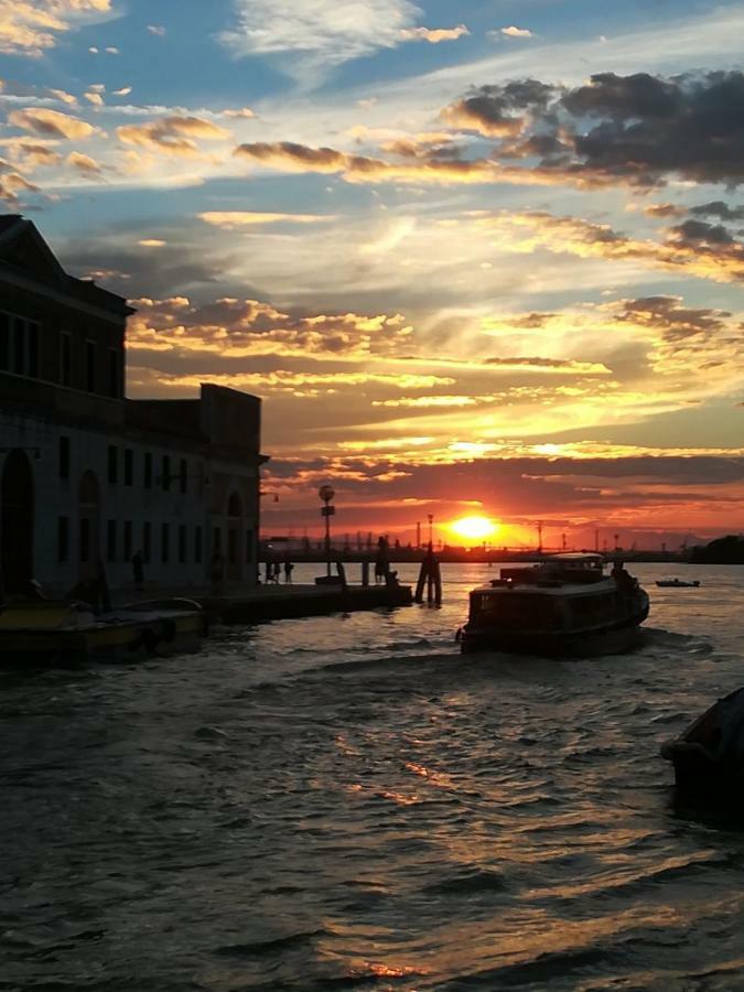 Apartment Ca' Petrona Venedig Exterior foto